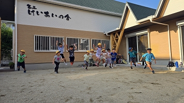外遊びの様子