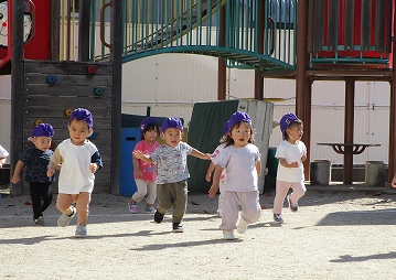 にこにこ運動会（0.1歳）