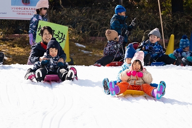 雪あそび(きりん組)