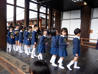 本願寺遠足(きりん組)